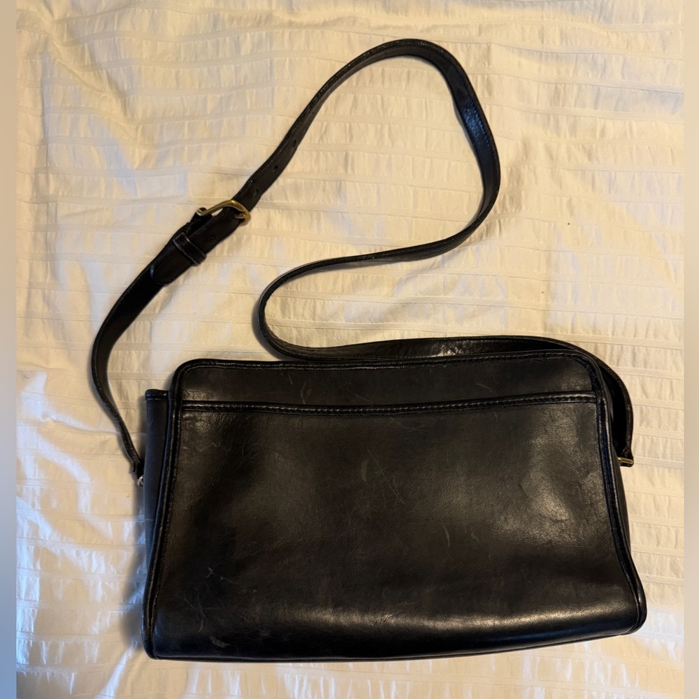 Vintage Coach Swagger Crossbody Purse